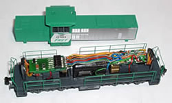 L'intérieur de la BB461004